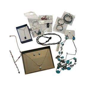 New Costume Fashion Jewelry Lot Of Mixed Toned Colorful w Lucky, Pearl NOS Vntg